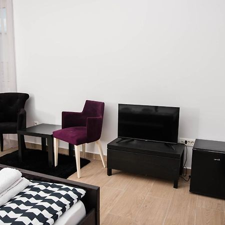 Studio apartment Vukcevic 2 Podgorica Esterno foto